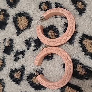 Pink textured hoop Earings